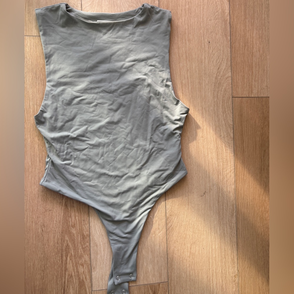 MESHKI sage bodysuit - Medium